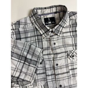 I Jeans By Buffalo Short Sleeve Button Down Shirt Men's Size Large Fit‎ Smaller